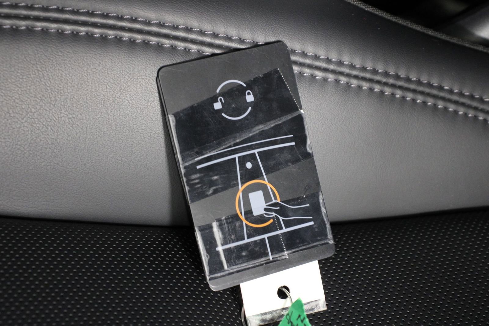 Used 2026 Tesla Model Y 2WD image 29