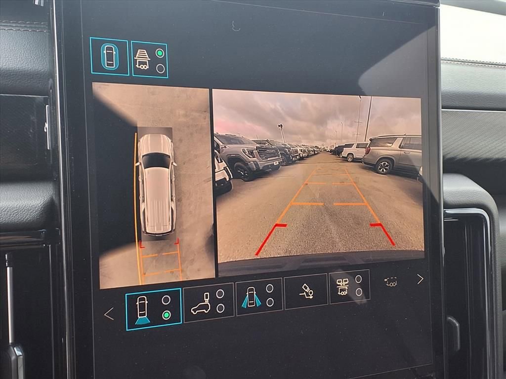 New 2026 GMC Yukon XL AT4 w/ AT4 Premium Plus Package image 5