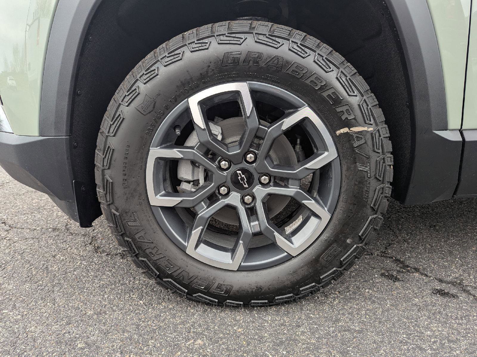 New 2026 Chevrolet Equinox ACTIV w/ Convenience Package III image 20