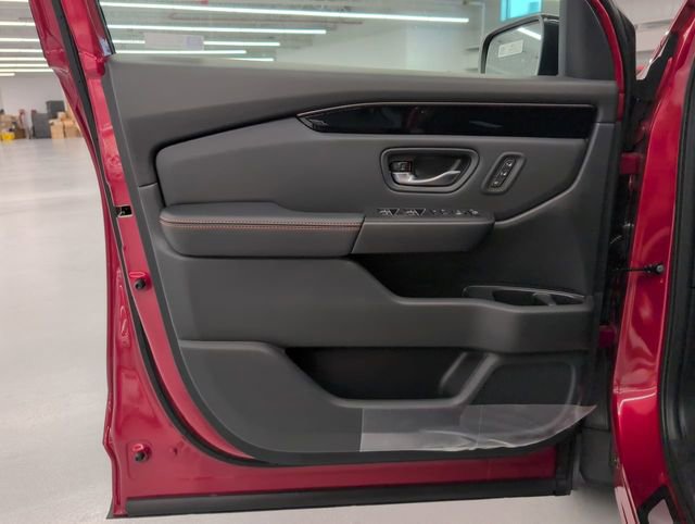 New 2025 Honda Pilot TrailSport image 20