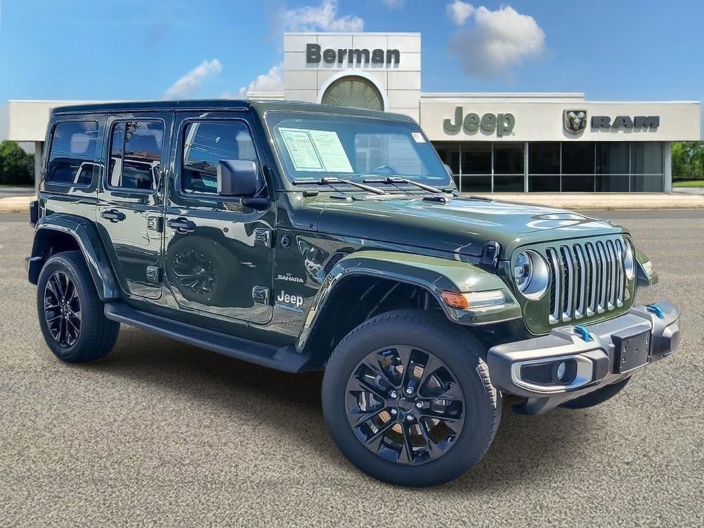 Used 2023 Jeep Wrangler Unlimited Sahara w/ Cold Weather Group image 1