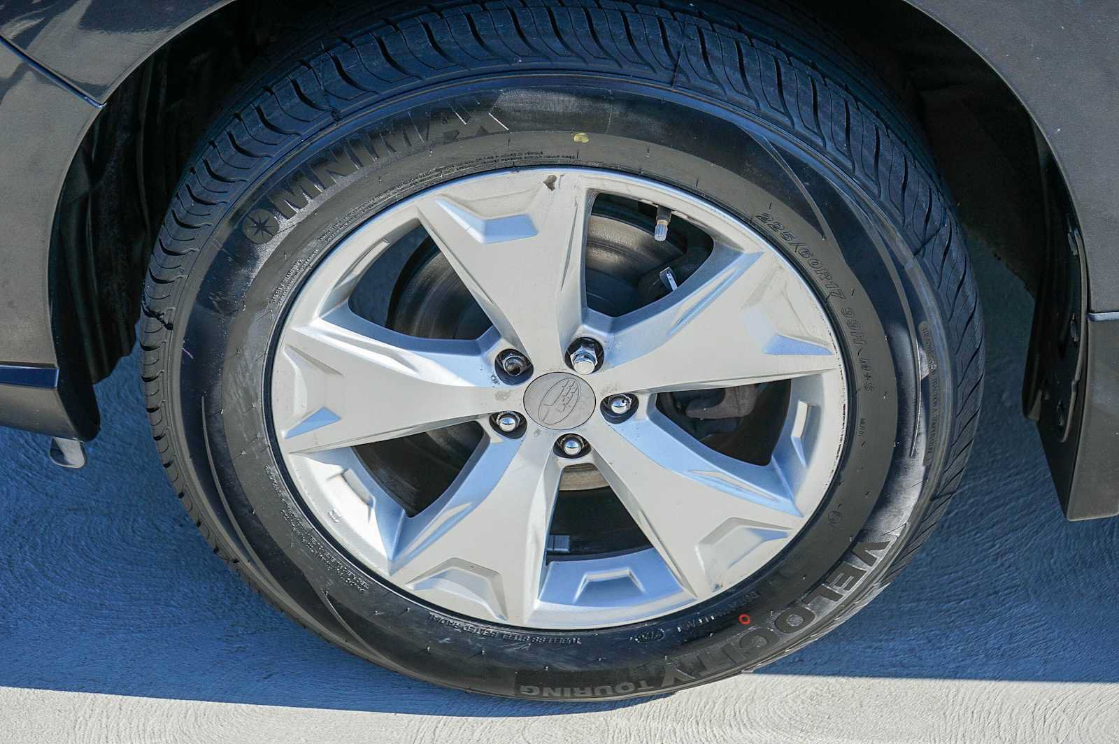 Used 2016 Subaru Forester 2.5i w/ Alloy Wheel Package AWD/4WD image 11