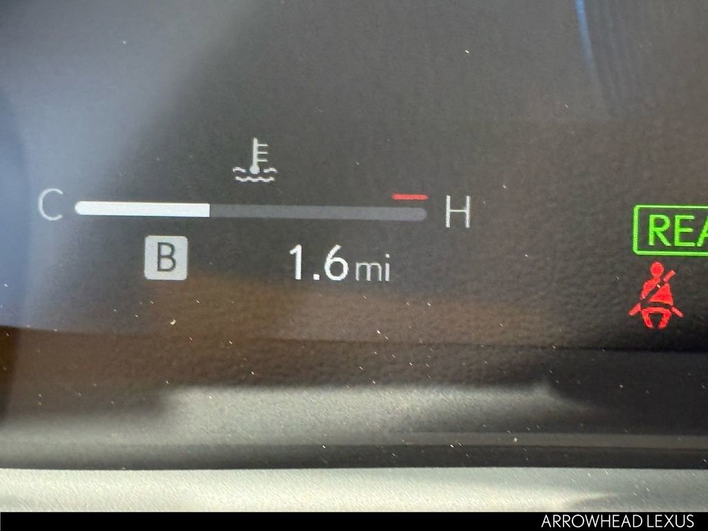 New 2026 Lexus UX 300h AWD image 18