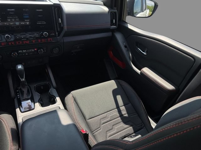 Certified 2025 Nissan Frontier PRO-4X w/ Interior Protection Package AWD/4WD image 14