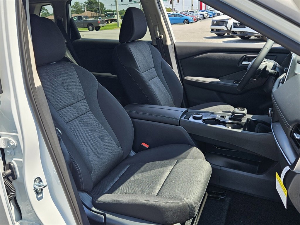 New 2026 Nissan Rogue SV image 15