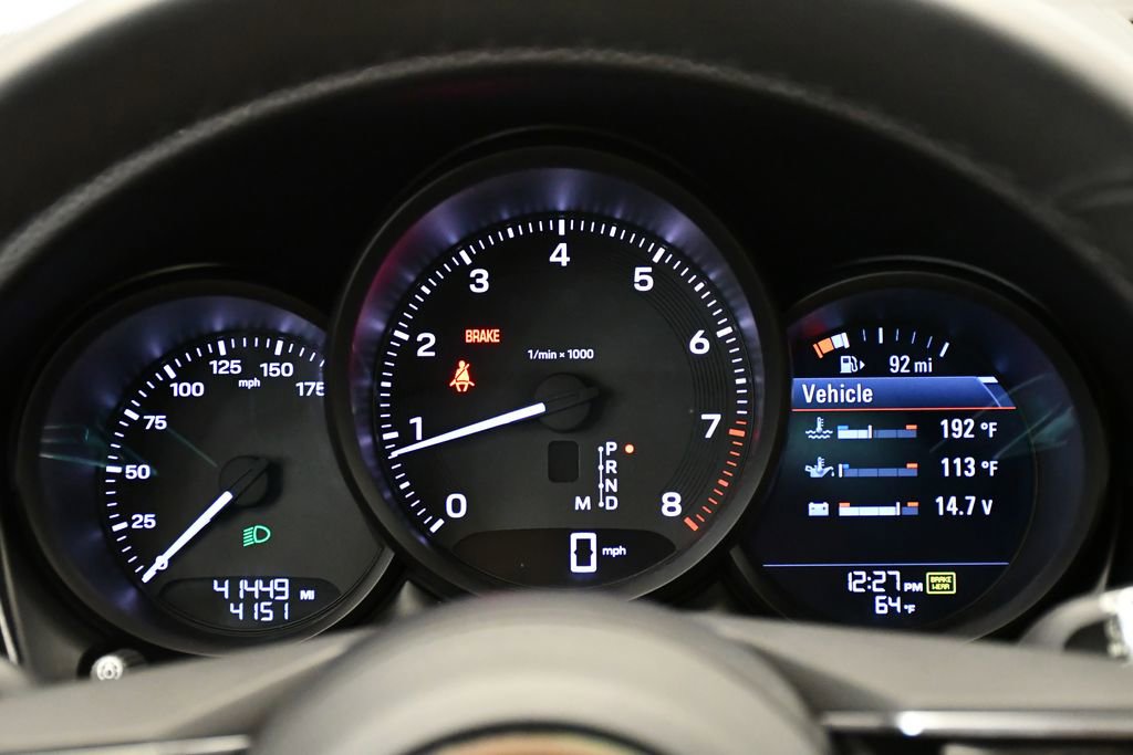 Used 2022 Porsche Macan image 30