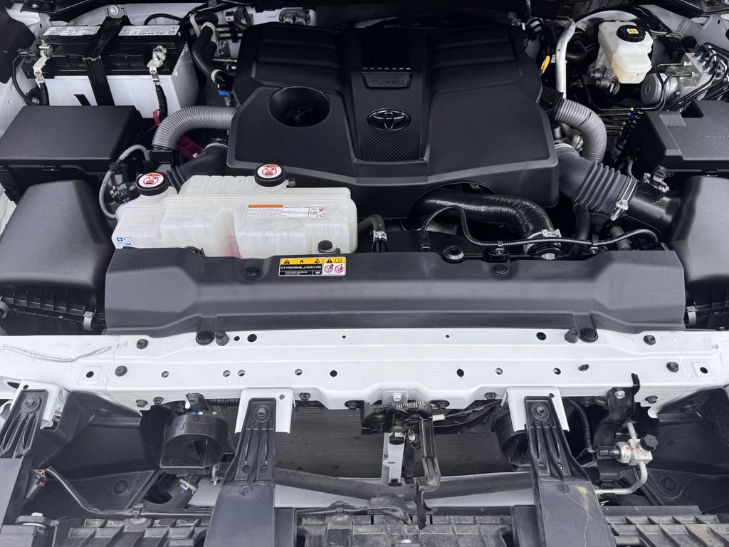 Used 2024 Toyota Tundra SR5 w/ SR5 Premium Package image 30