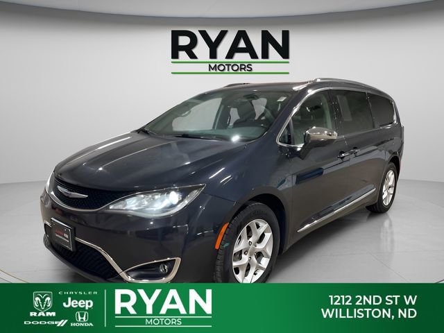 Used 2020 Chrysler Pacifica Limited image 5