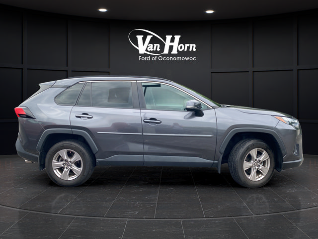 Used 2023 Toyota RAV4 XLE AWD/4WD image 8