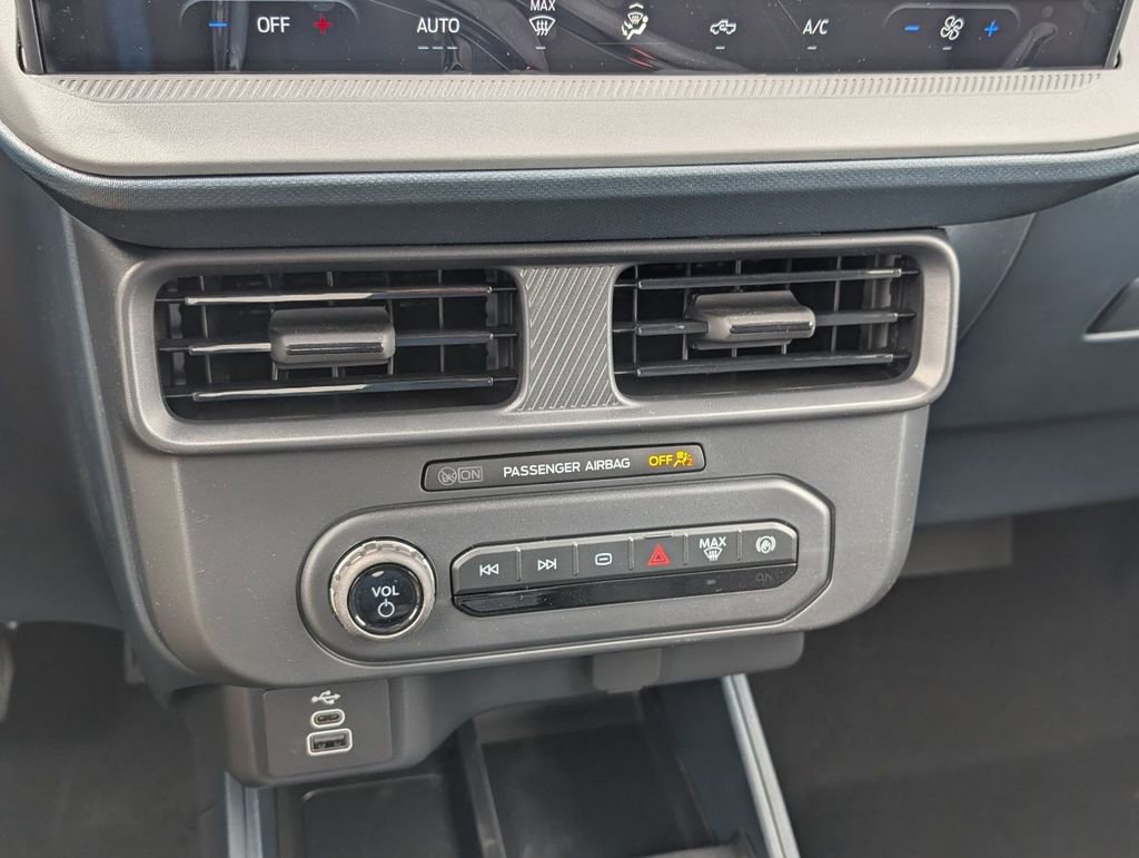 New 2026 Ford Maverick XL w/ Equipment Group 101A image 37