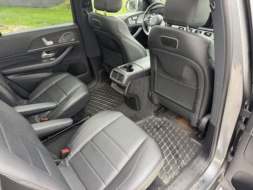 Used 2020 Mercedes-Benz GLS 450 4MATIC image 30