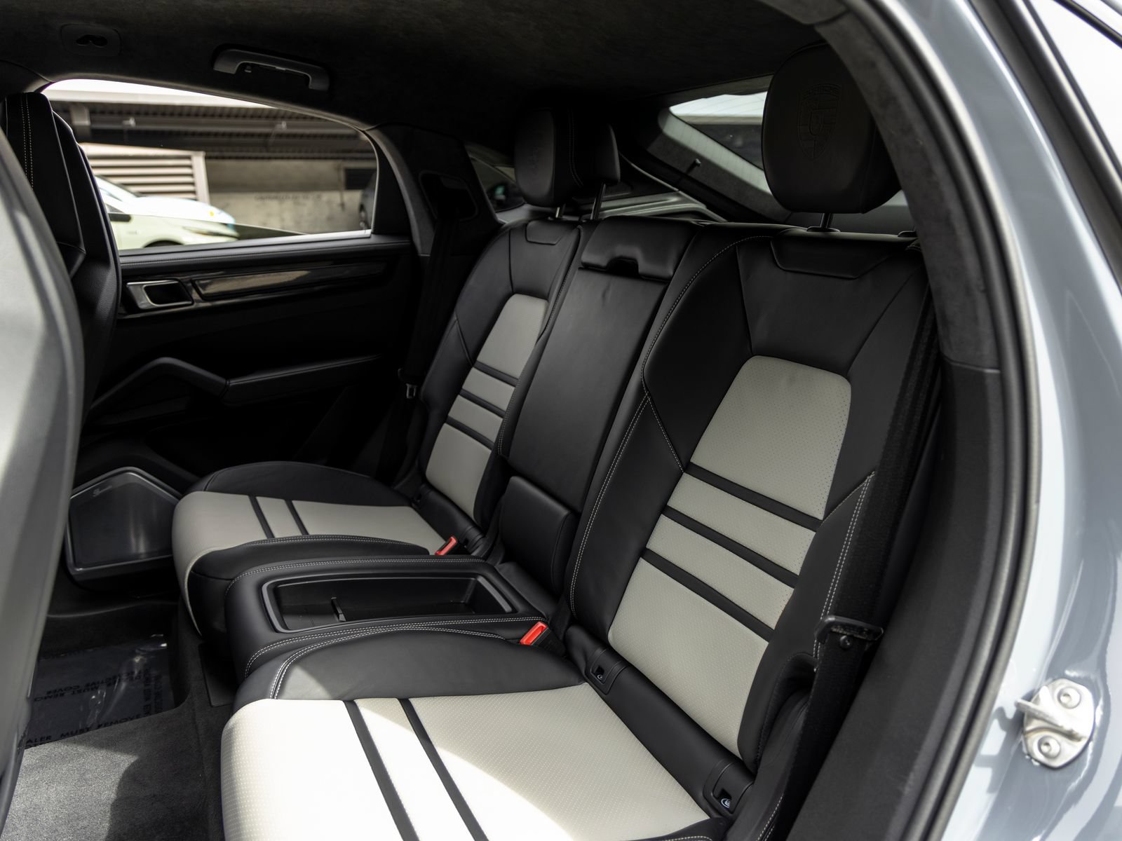 Certified 2023 Porsche Cayenne Turbo GT AWD/4WD image 51