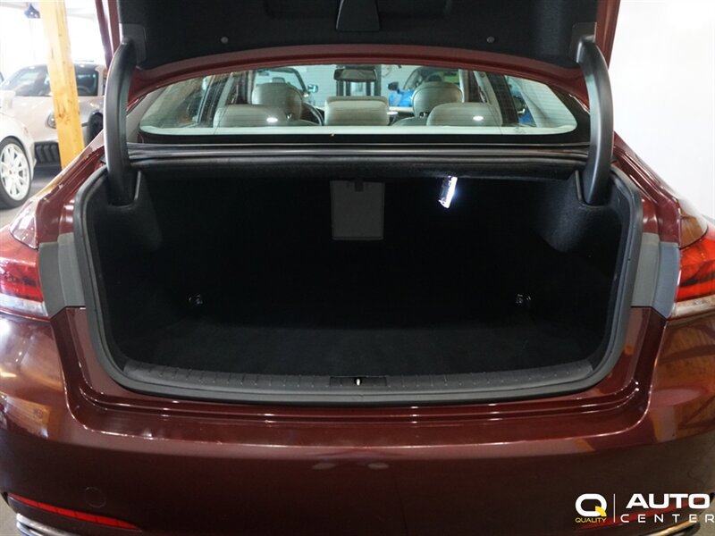 Used 2015 Hyundai Genesis 3.8 w/ Option Group 02 RWD image 26