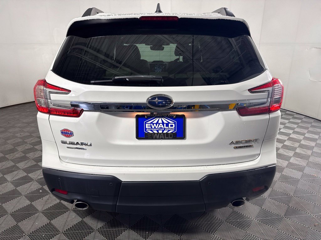 Used 2023 Subaru Ascent Limited AWD/4WD image 8