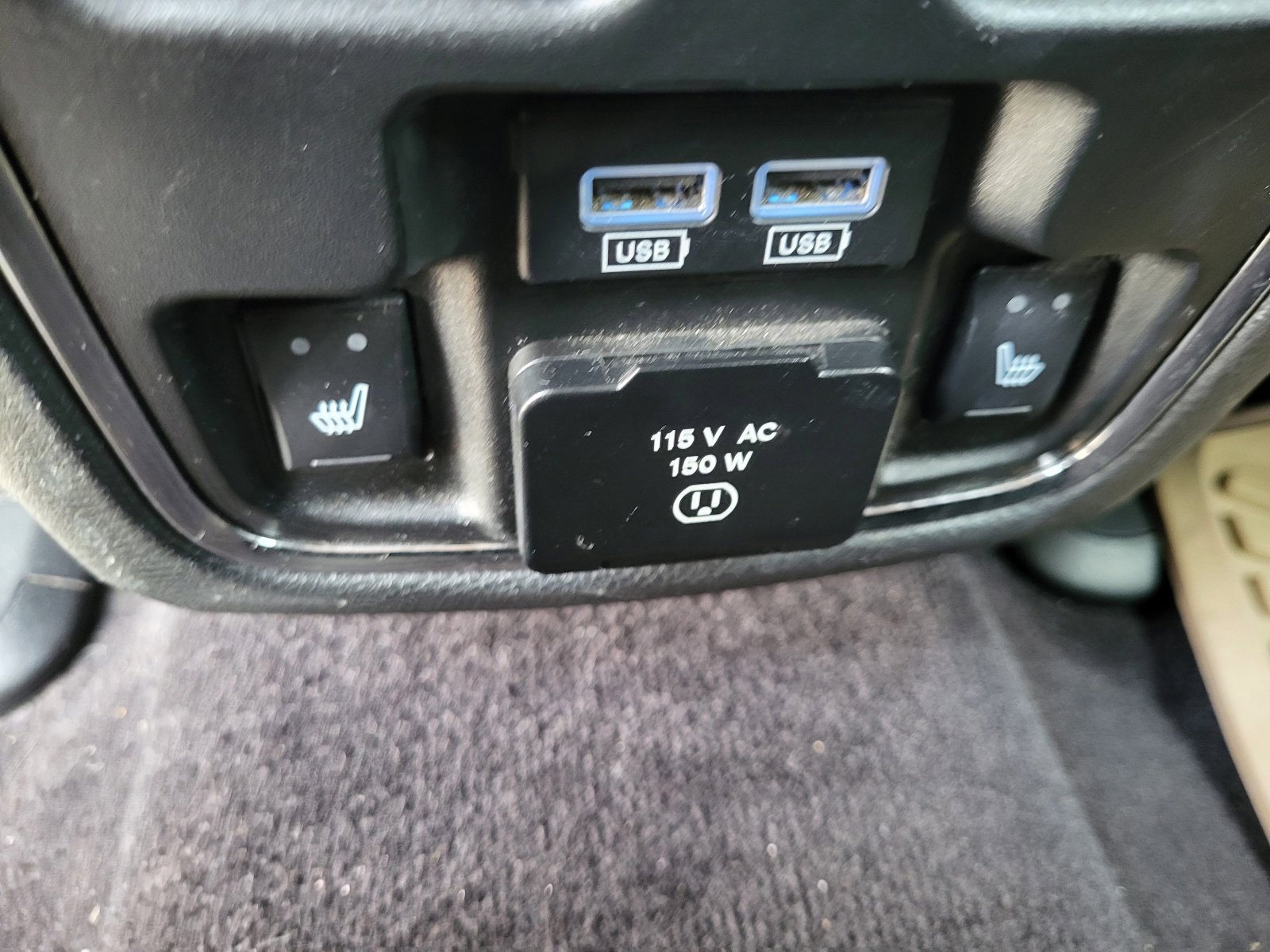 Used 2017 Dodge Durango Citadel w/ Technology Group image 18