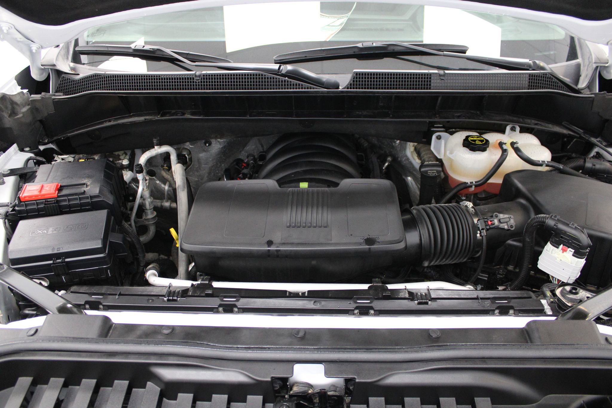 Used 2025 Chevrolet Silverado 1500 LTZ image 10