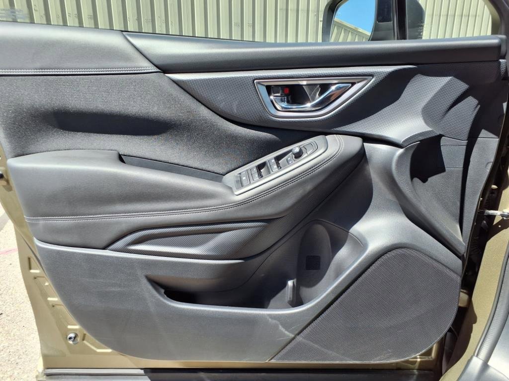 Used 2023 Subaru Forester Premium w/ Popular Package #2 image 22