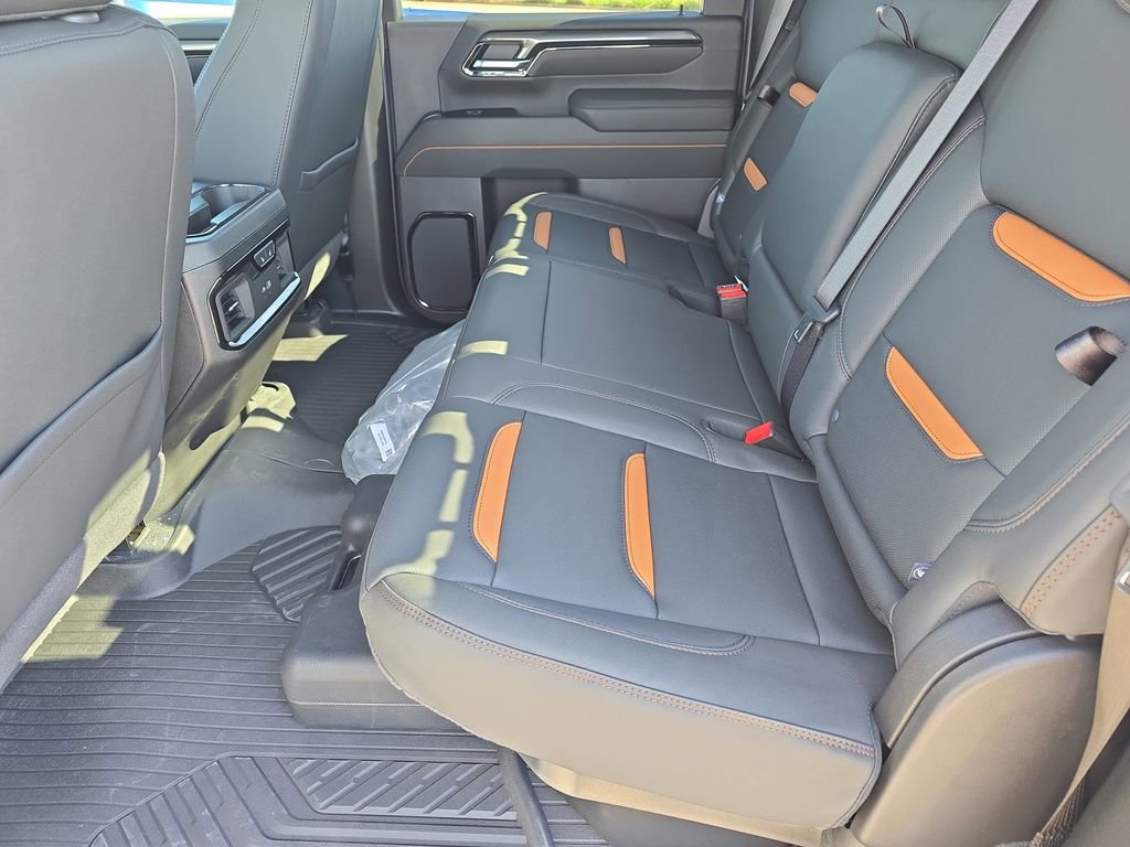New 2026 GMC Sierra 2500 AT4 w/ AT4 Premium Plus Package AWD/4WD image 15