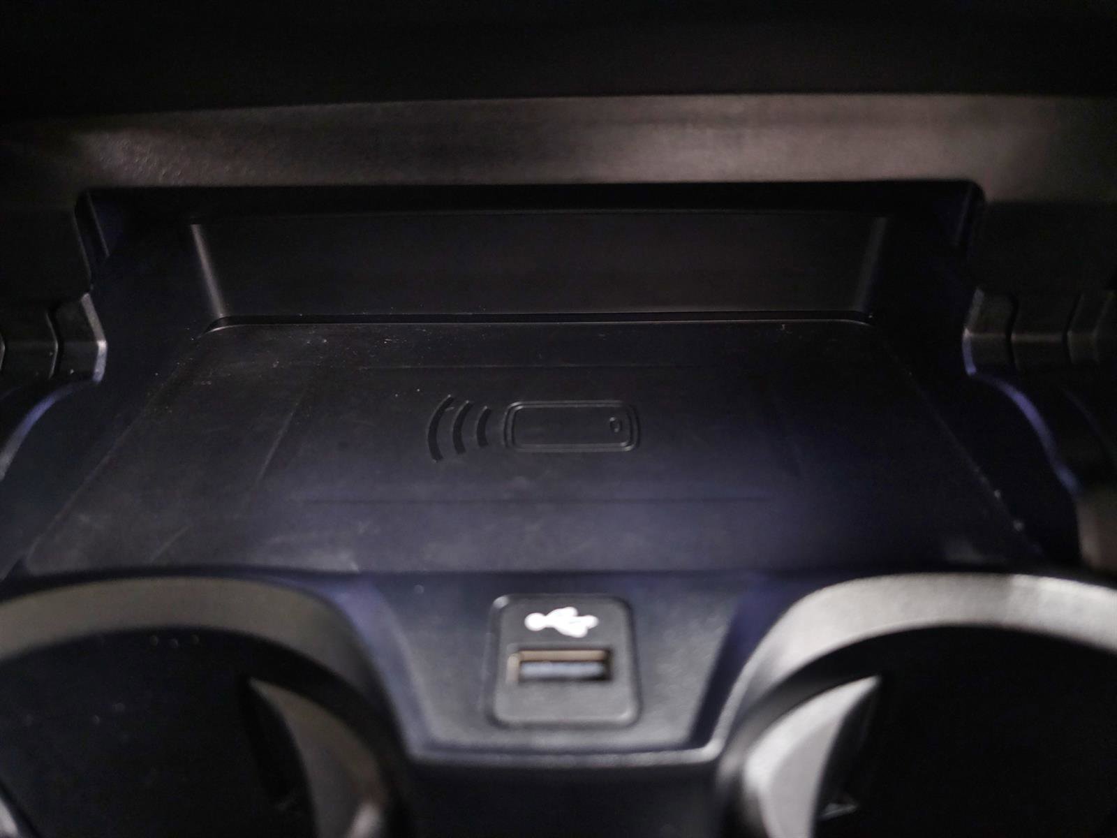 Used 2025 BMW M2 w/ Lighting Package RWD image 39