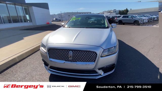 Used 2017 Lincoln Continental Reserve w/ Climate Package image 3
