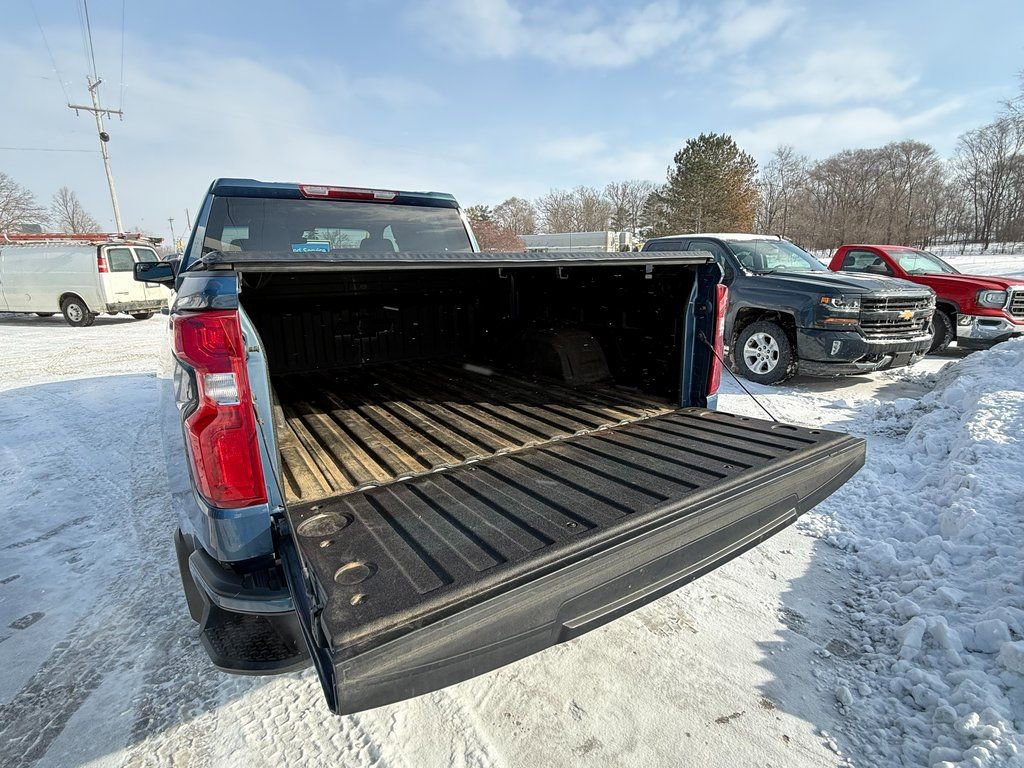 Certified 2024 Chevrolet Silverado 1500 RST w/ Z71 Off-Road Package image 5