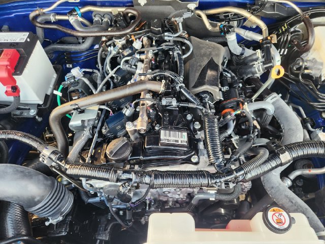 Used 2025 Toyota Tacoma SR5 RWD image 27