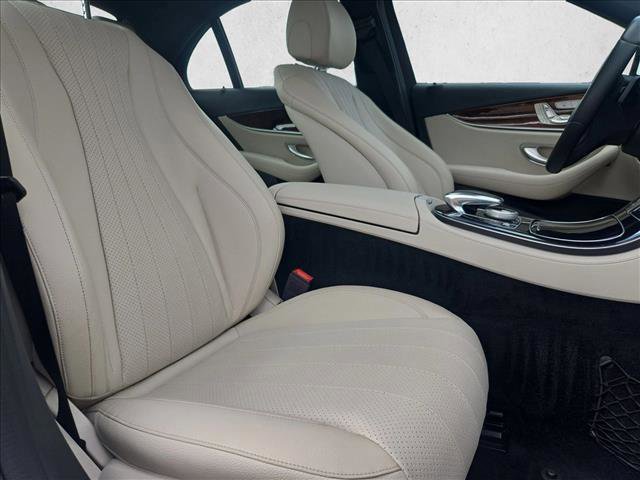 Used 2018 Mercedes-Benz E 300 image 21