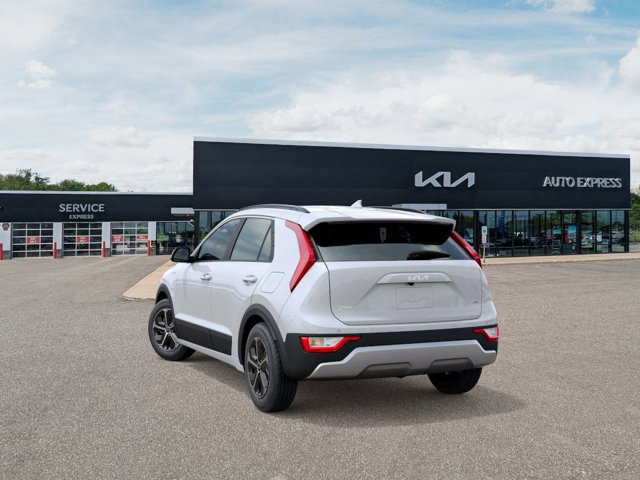 New 2025 Kia Niro EX w/ EX Cold Weather Package image 4