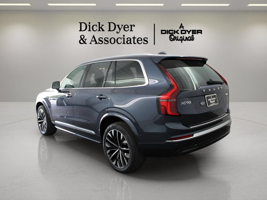 New 2026 Volvo XC90 B6 Plus w/ Protection Package Premier AWD/4WD image 5