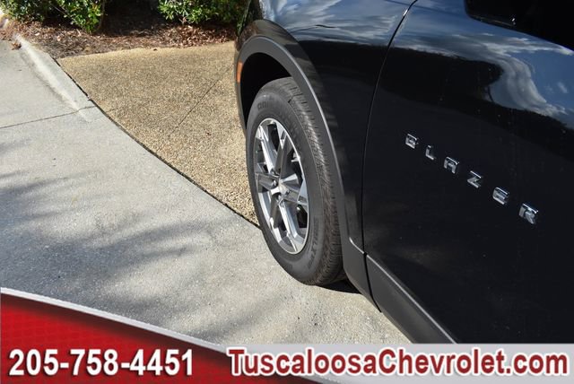Used 2024 Chevrolet Blazer LT w/ Convenience Package image 16