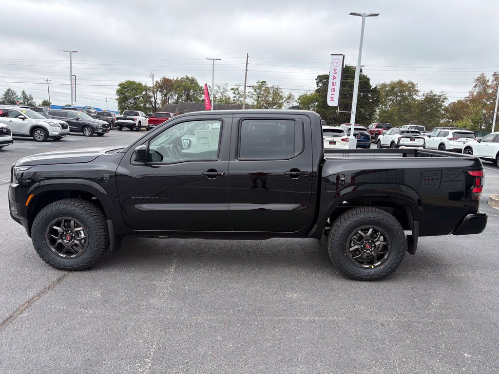 New 2027 Nissan Frontier SV w/ SV Convenience Package RWD image 5