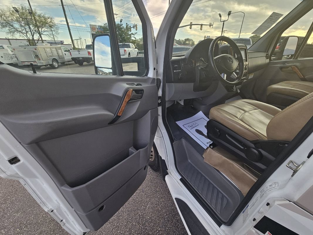 Used 2017 Mercedes-Benz Sprinter 3500 image 12