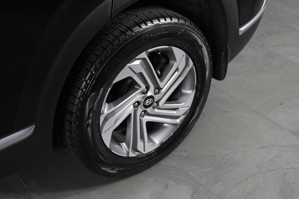Certified 2022 Hyundai Santa Fe SEL image 11