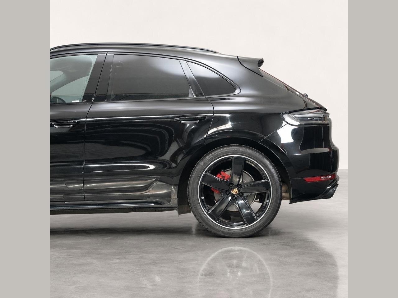 Used 2020 Porsche Macan GTS AWD/4WD image 7