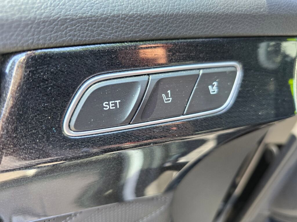 Used 2020 Hyundai Palisade Limited image 25