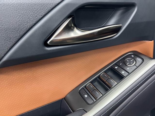 Certified 2025 Lexus GX 550 w/ Cold Area Package image 9