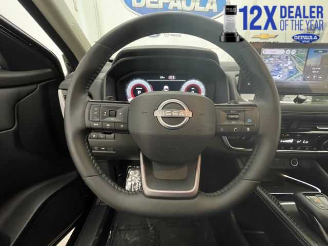 Used 2026 Nissan Rogue Platinum w/ Platinum Premium Package AWD/4WD image 12