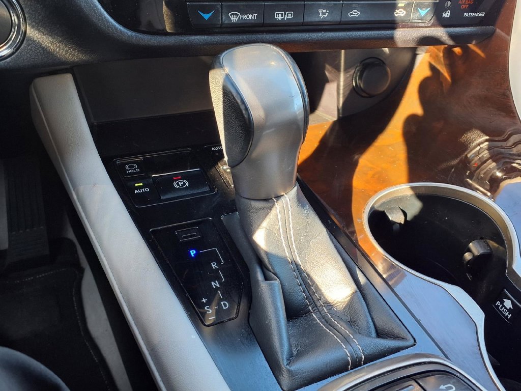Used 2018 Lexus RX 350 FWD w/ Premium Package image 6