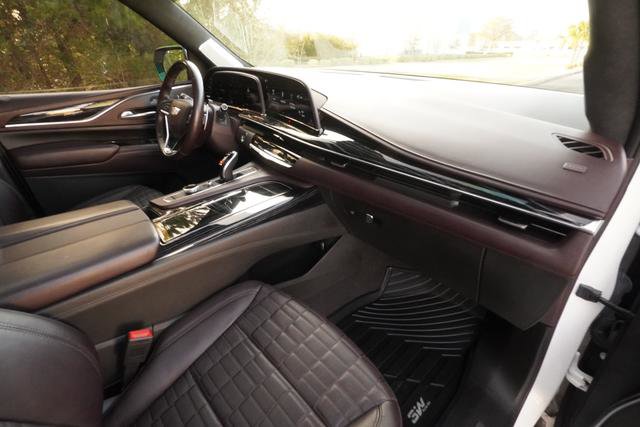 Used 2023 Cadillac Escalade V AWD/4WD image 26