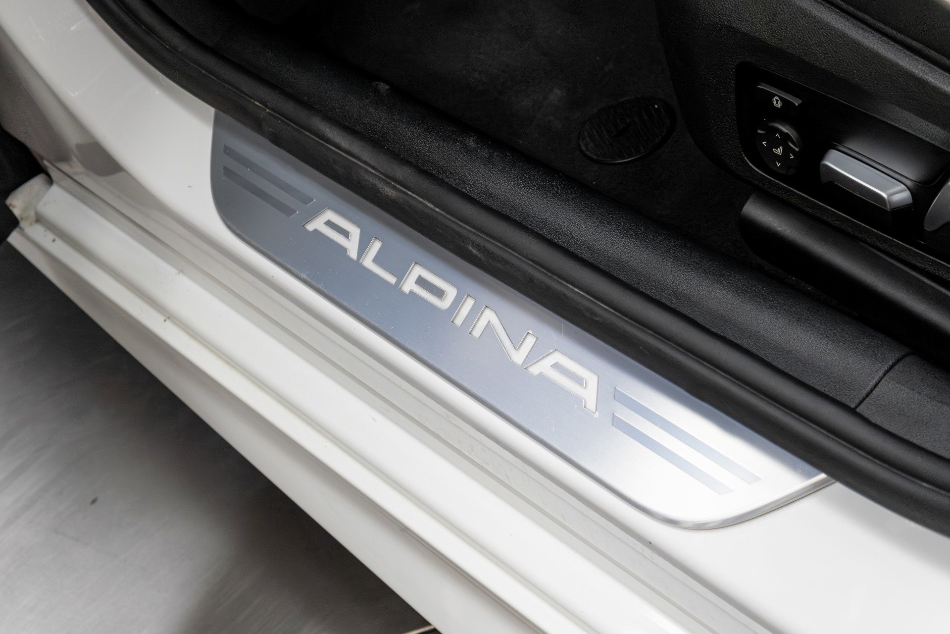 Used 2023 BMW ALPINA B8 xDrive Gran Coupe image 51