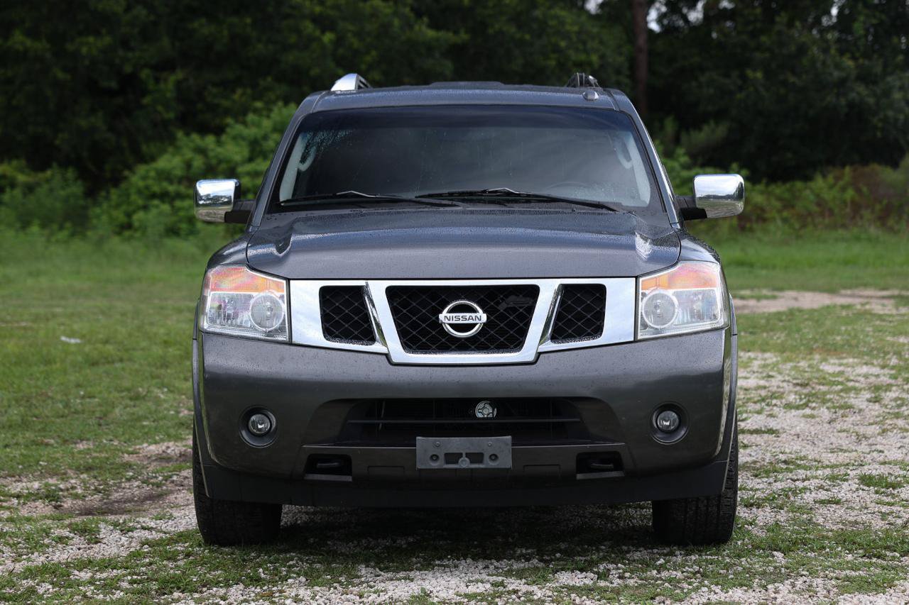 Used 2010 Nissan Armada Titanium RWD image 17