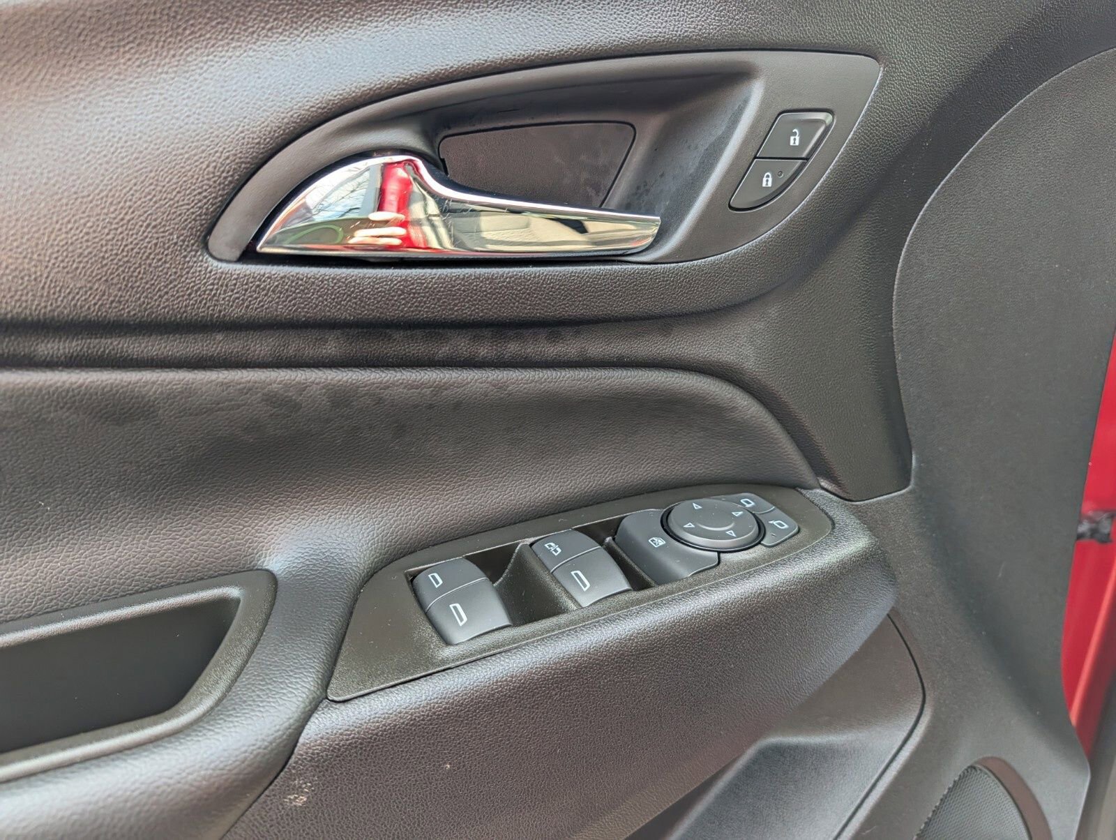 Used 2024 Chevrolet Equinox LT image 26