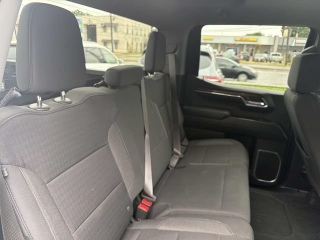 Used 2024 Chevrolet Silverado 1500 LT RWD image 12