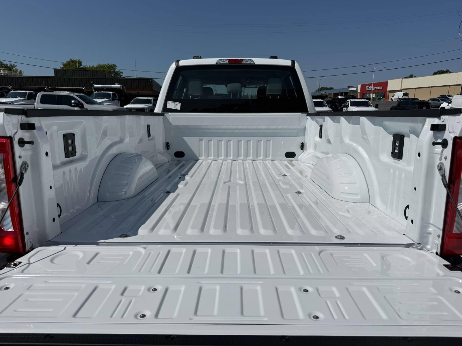 New 2026 Ford F350 XL w/ FX4 Off-Road Package AWD/4WD image 12