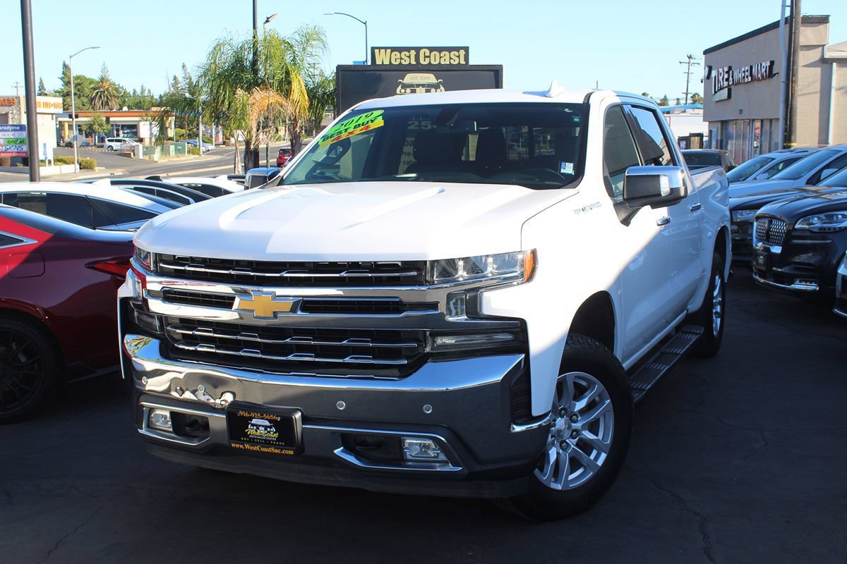 Used 2019 Chevrolet Silverado 1500 LTZ w/ LTZ Plus Package AWD/4WD image 2