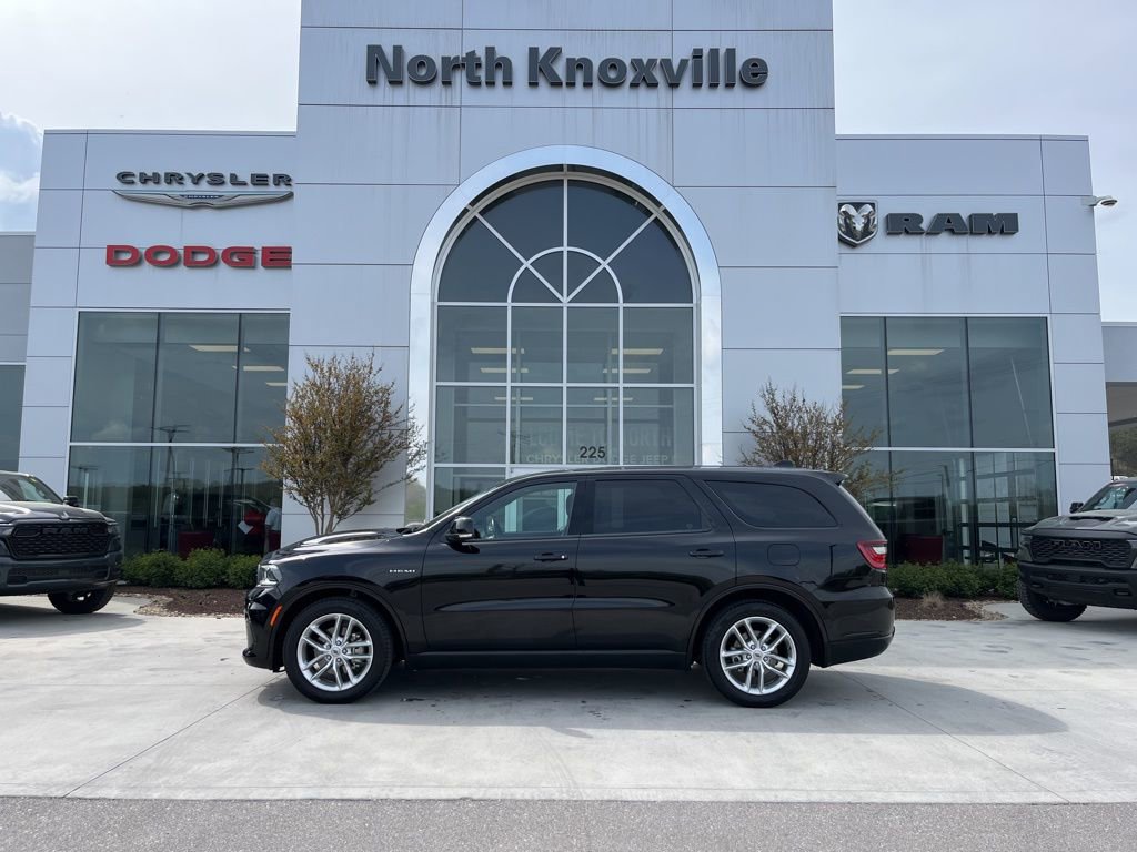 Used 2022 Dodge Durango R/T w/ Trailer Tow Group IV AWD/4WD image 2