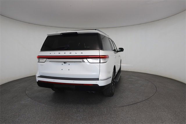 Used 2024 Lincoln Navigator Black Label image 16