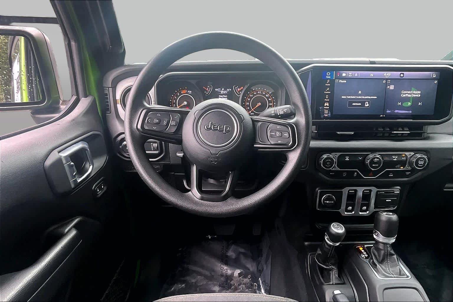 Used 2025 Jeep Wrangler Sport AWD/4WD image 6