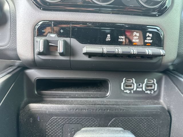 Used 2021 RAM 1500 Laramie AWD/4WD image 39