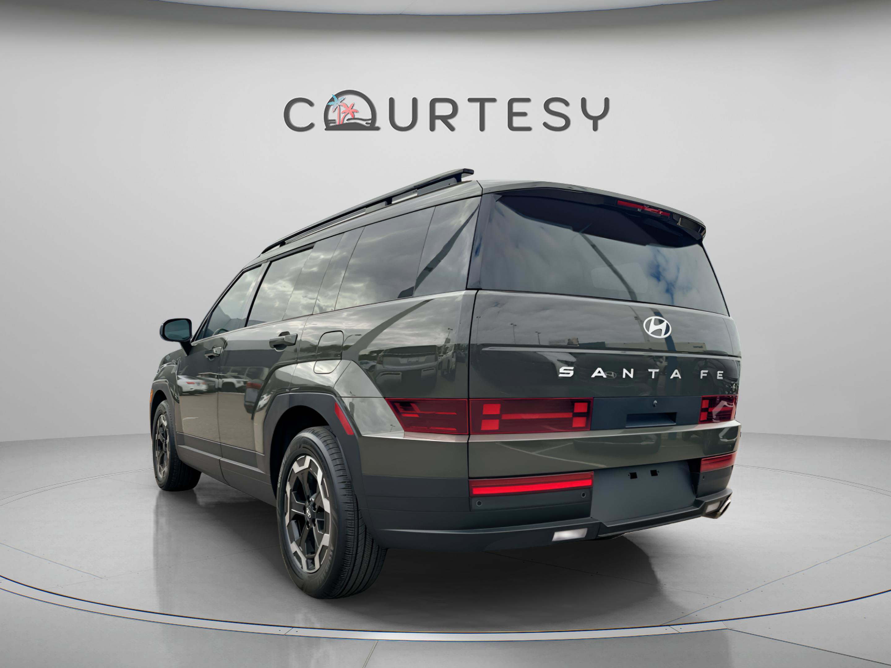 Certified 2025 Hyundai Santa Fe SEL image 5